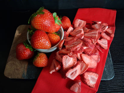Freeze Dried Sliced Strawberries 1 oz